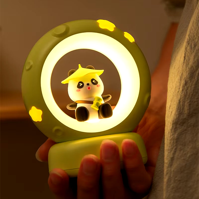 LED Nachtlicht Panda Astronaut Nacht Nacht Schlafen Nachtlichter USB Aufladen Silikon Kinder Geschenk Augenschutz Lampe Beleuchtung